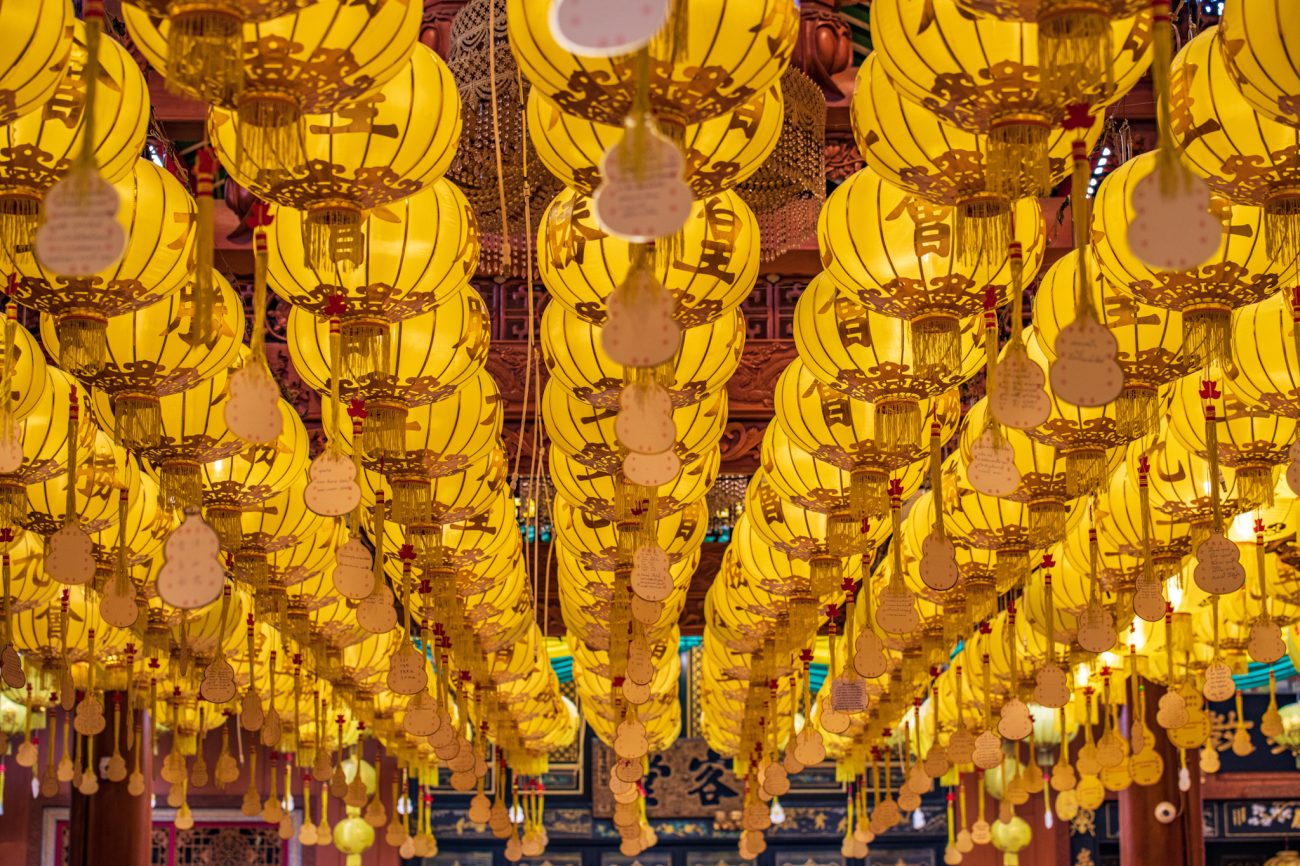 Wat Mangkon Kamalawat is one of the most beautiful temples in Chinatown Bangkok