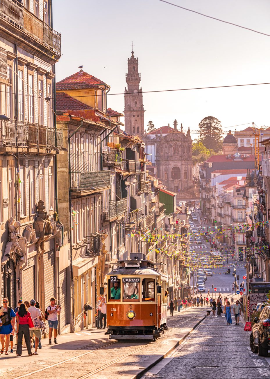 Porto iconic trams
