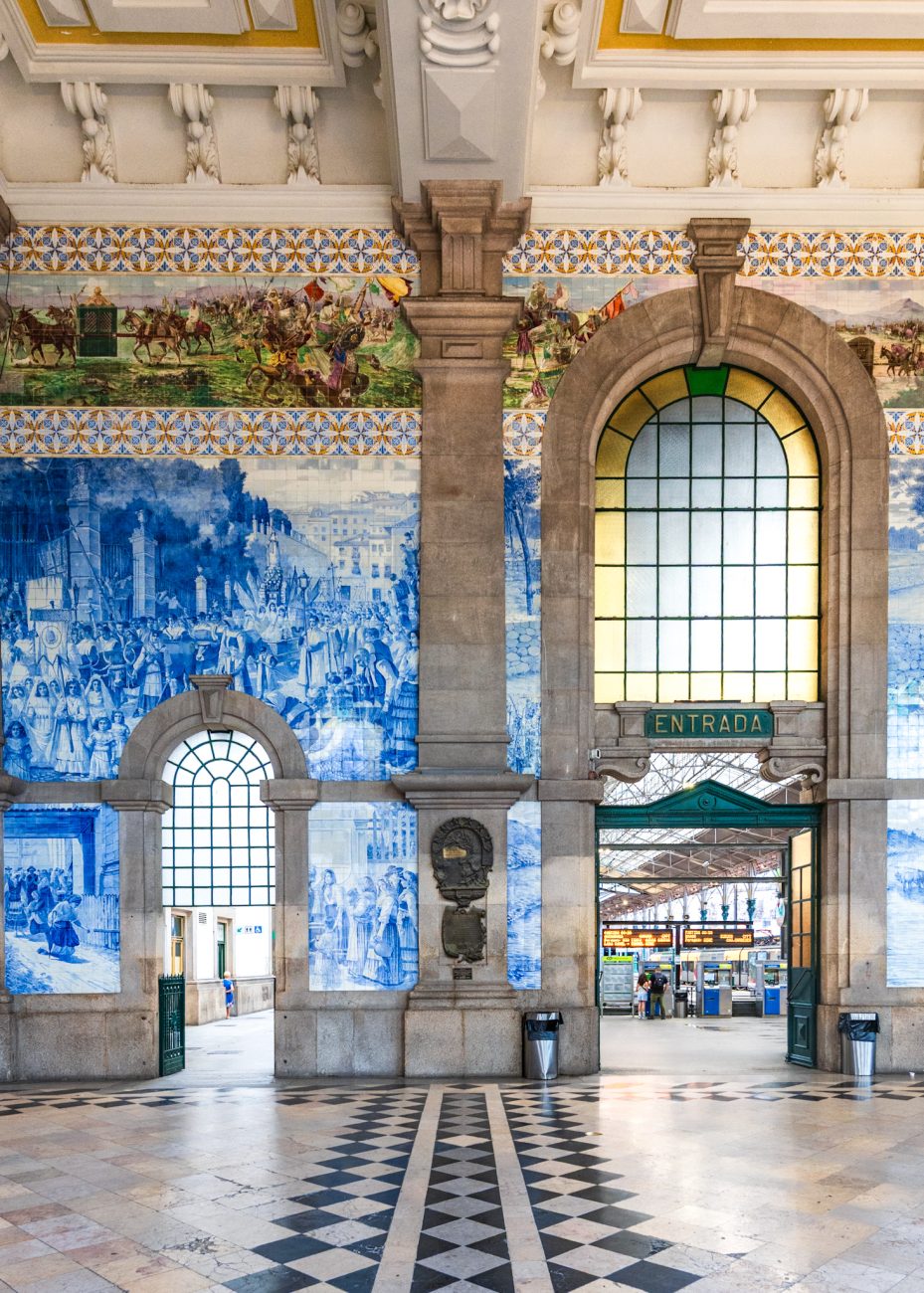 Sao Bento train station in Porto