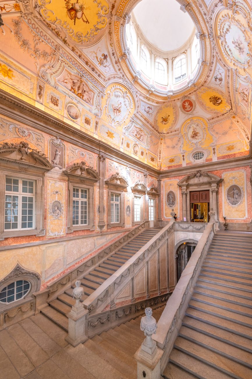 Episcopal Palace in Porto, Portugal.JPG