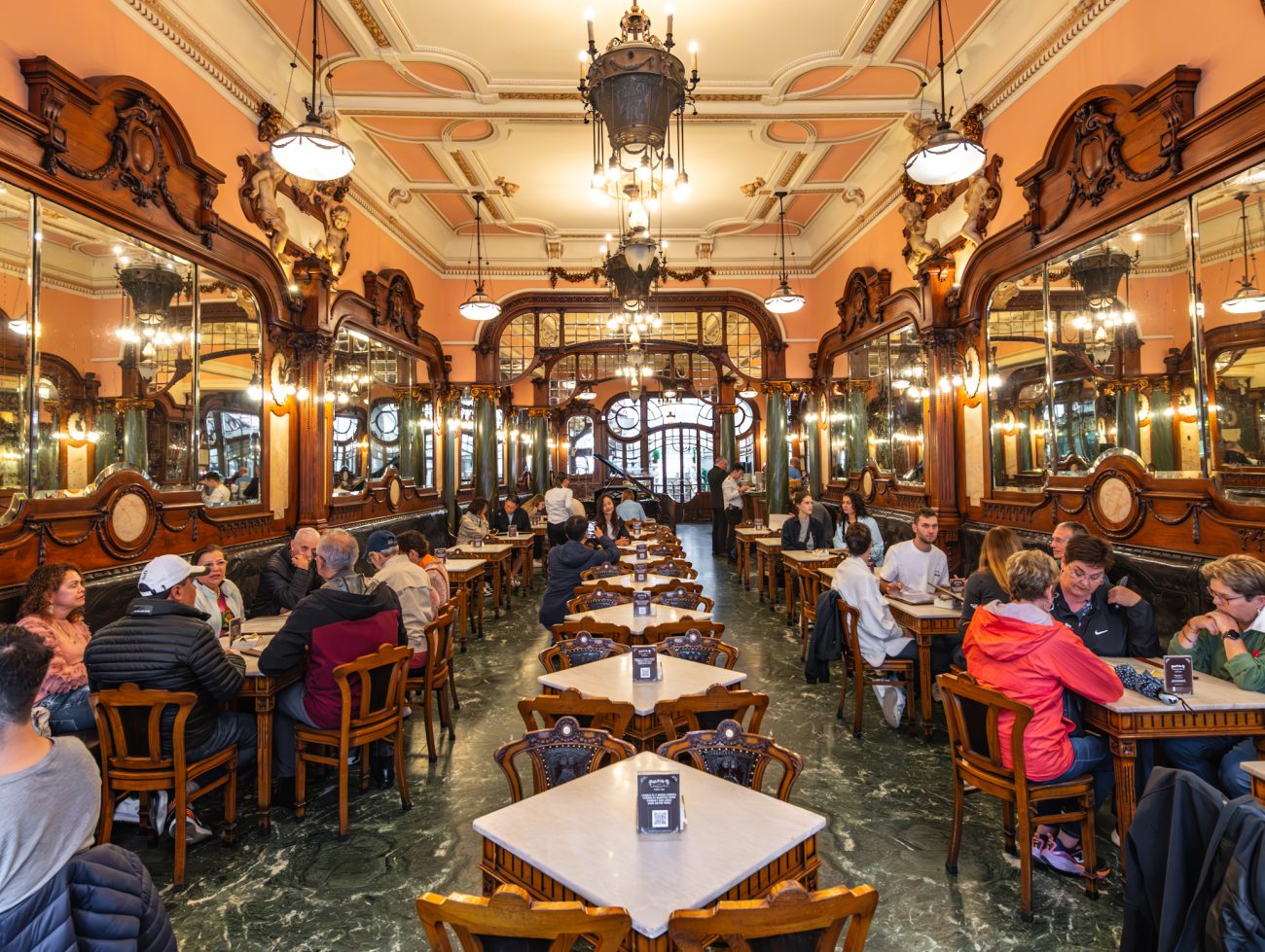 Cafe Majestic in Porto
