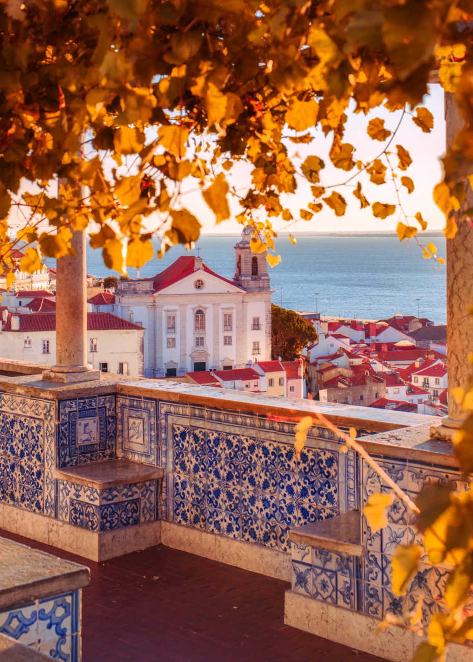 Peaceful fall day in Lisbon showing mild weather and relaxed sightseeing conditions