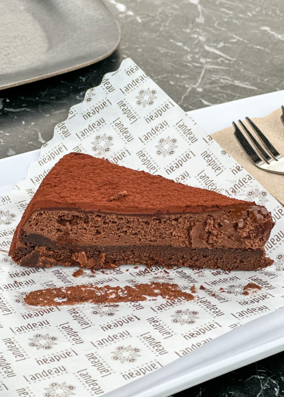 Landeau Chocolate Cake Landeau Chocolate Cake