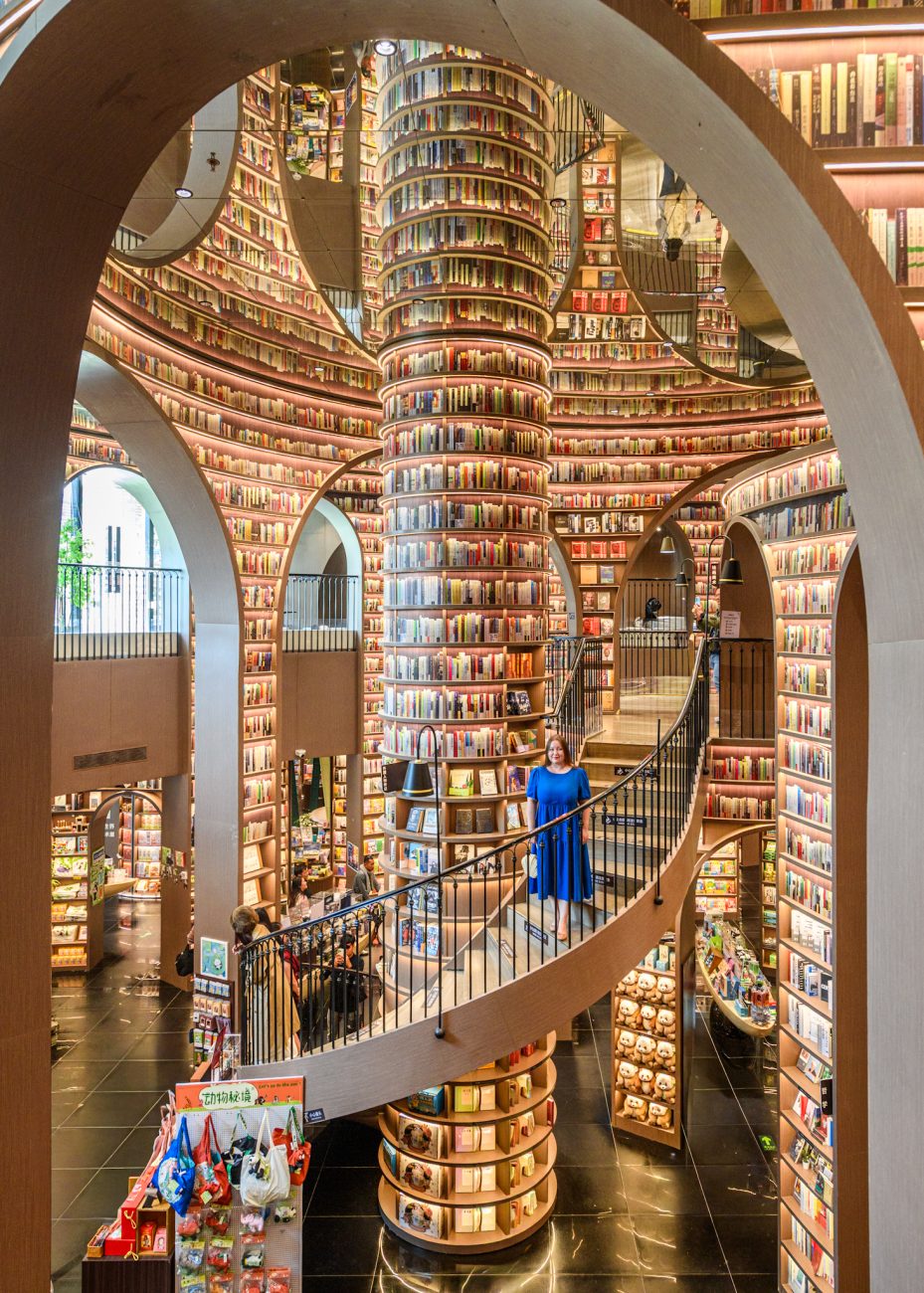 Zhongshuge bookstore located near Chengdu is one of the most beautiful bookstores in the world
