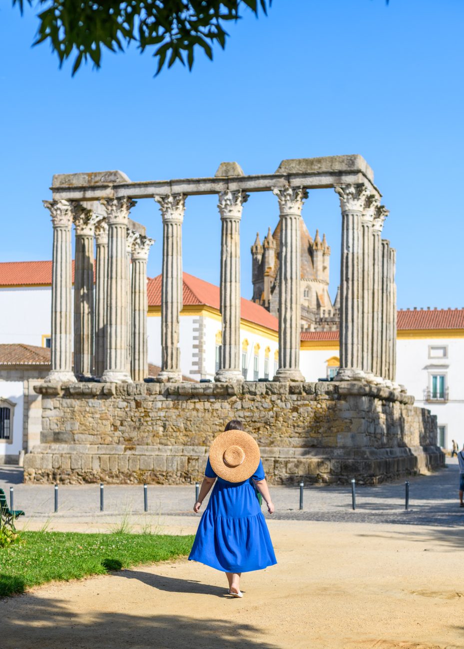 Historic Roman Temple in Évora's UNESCO World Heritage center