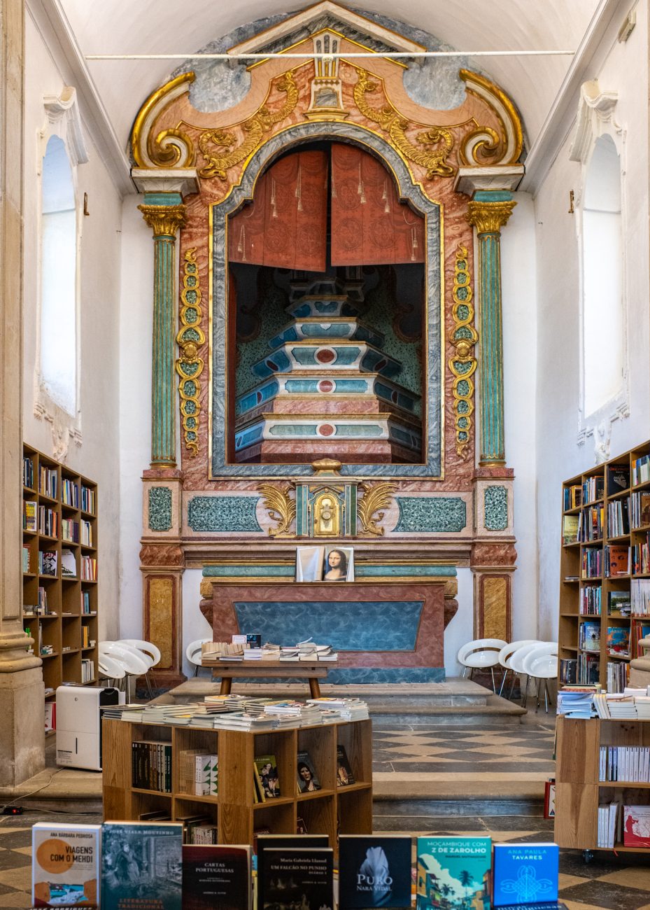 Livraria de São Tiago Obidos